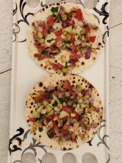 મસાલા પાપડ (Masala Papad Recipe in Gujarati) રેસીપી મુખ્ય ફોટો