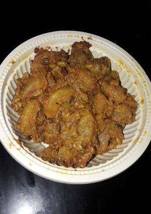 A picture of Amla pickle.