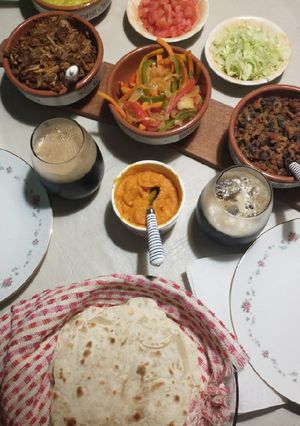 A picture of Argentinian Carnitas Tacos!.