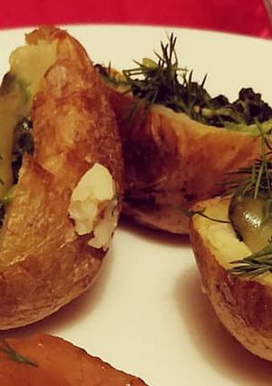 A picture of Baked Potatoes.