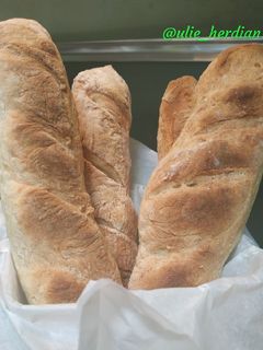 Foto resep Home made roti baguette (4 bahan aja)