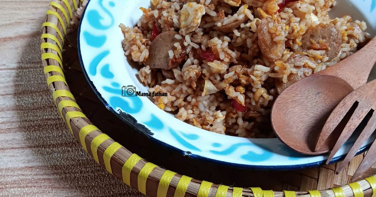 Nasi goreng bumbu rendang