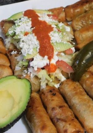 Una foto de Chimichangas
