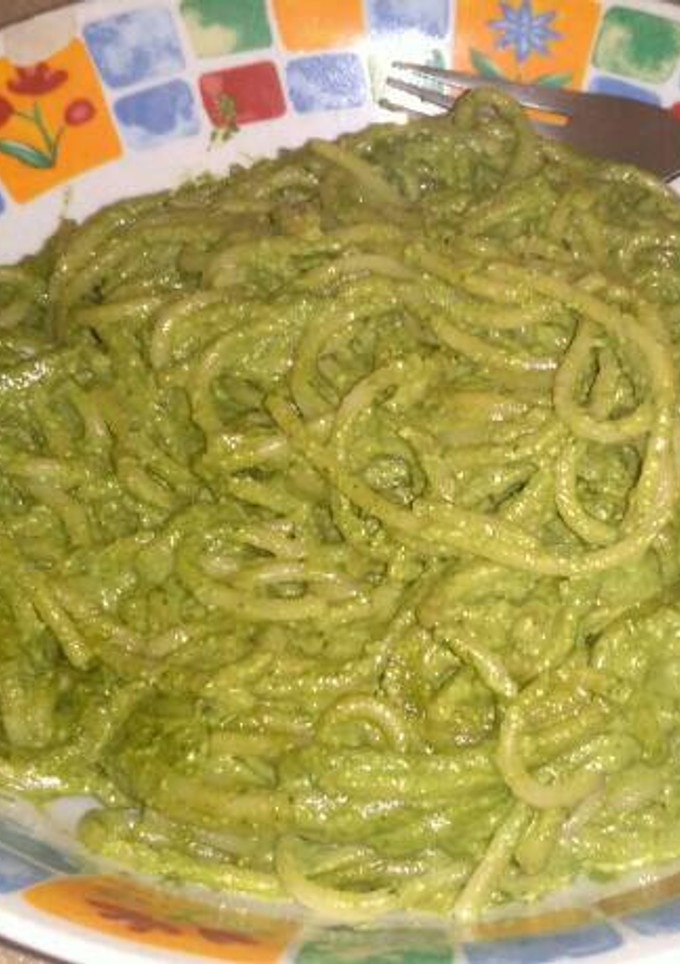 Una foto de Pasta al pesto de espinacas