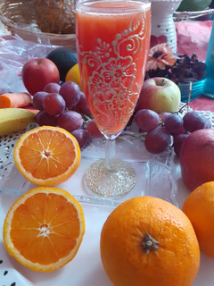 A picture of Orange juice.