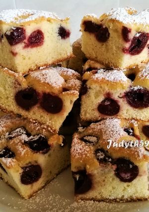 🧡Nagyiféle meggyes piskóta - egyszerűen, gyorsan🧡 recept fotója