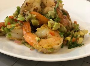 Una foto de Ensaladilla de camarones