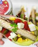 Endibias rellenas en ensalada con caballa del sur