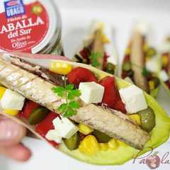 Una foto de Endibias rellenas en ensalada con caballa del sur