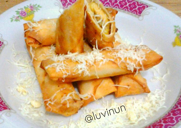 Easy Sweet Lumpia 😄 (3 bahan)