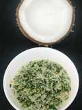 சிறு கீரை தேங்காய்பால் கூட்டு (Greens with coconut milk gravy)