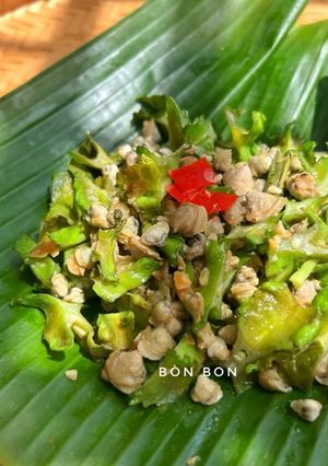 A picture of Stir-Fried Winged Beans with Clams.