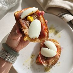 A picture of Crispy Sourdough Toasts with Prosciutto, Tomato & Mozzarella.