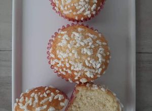 Una foto de Muffins de limón Nevados🤩