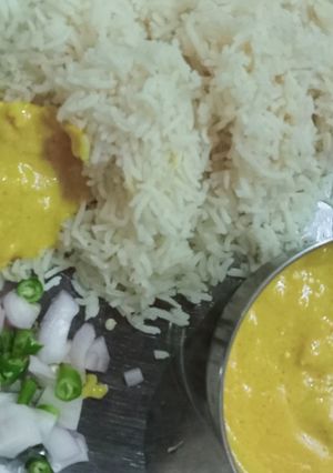 कढ़ी चावल (Kadhi chawal recipe in hindi) रेसिपी मुख्य फोटो