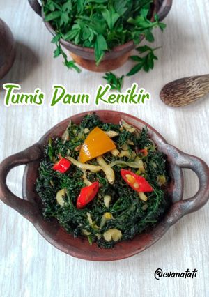 Foto resep Tumis Daun Kenikir Teri