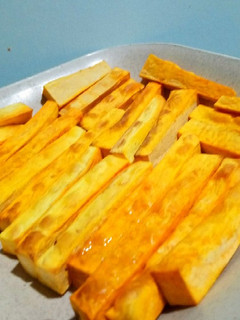 氣炸鍋-地瓜條(不用翻面) 的食譜成品照片