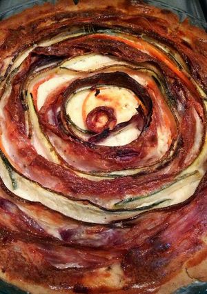 Una foto de Tartaleta de verduras y crema de queso