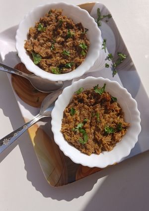A picture of Hyderabadi Chicken Haleem-e-Khaas.