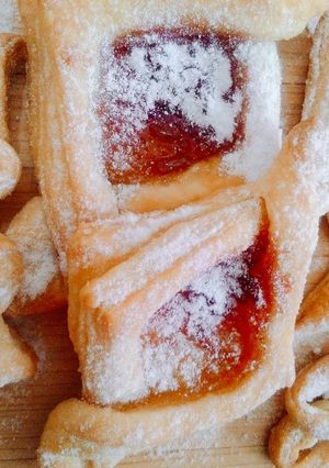 Hình của món Puff Pastry (Bột ngàn lớp).