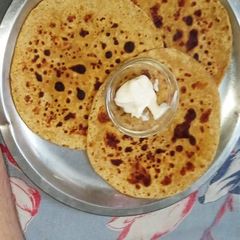 A picture of Masala parantha.