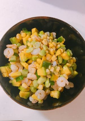 涼拌酪梨蝦仁 的食譜成品照片