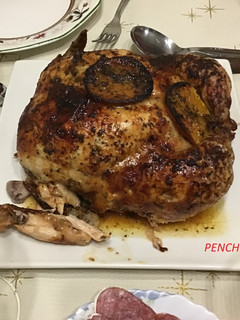 Una foto de Pollo relleno con sabor trufado