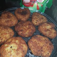 A picture of Jhat pat allu kabab.