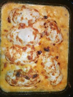 Göngyölt besameles csirke recept fotója