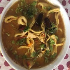 A picture of Lahsuni dal pittha one pot meal.