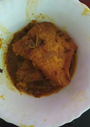A picture of Fish curry.