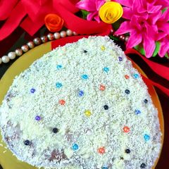 A picture of Pineapple Cake.
