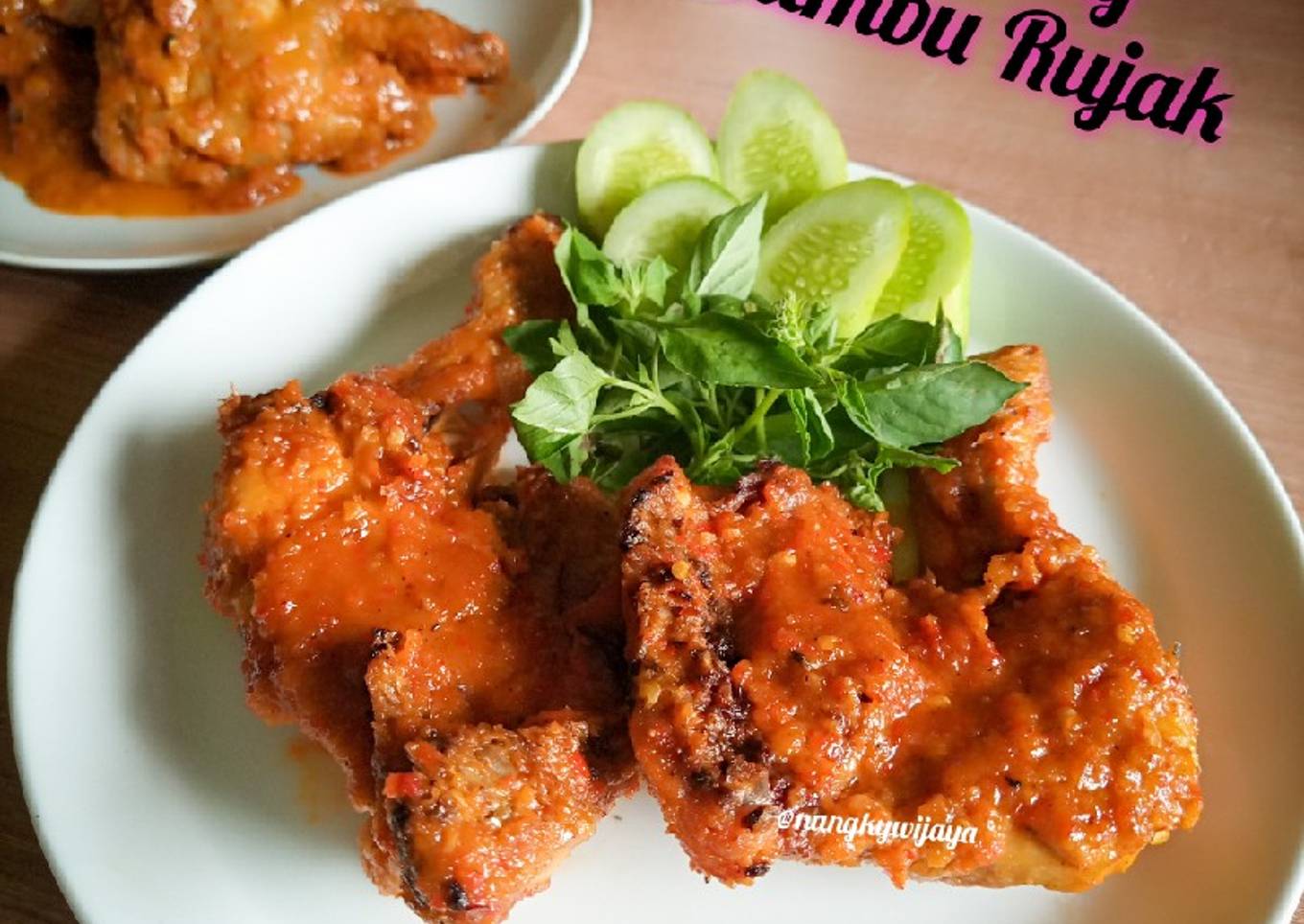 Ayam goreng bumbu rujak