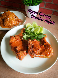 Foto resep Ayam goreng bumbu rujak