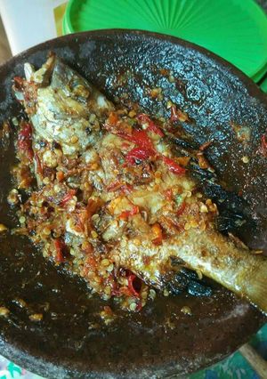 Foto resep Nila goreng penyet sambal bawang💓
