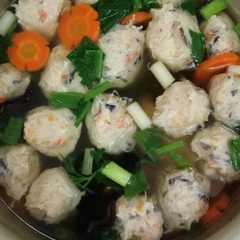 รูปของ Sup Bakso Ayam Jamur