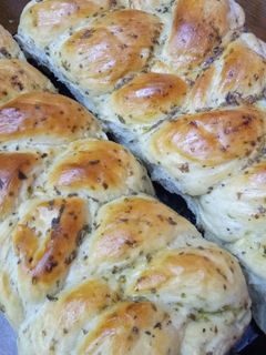 Una foto de Pan amasado tipo trenza