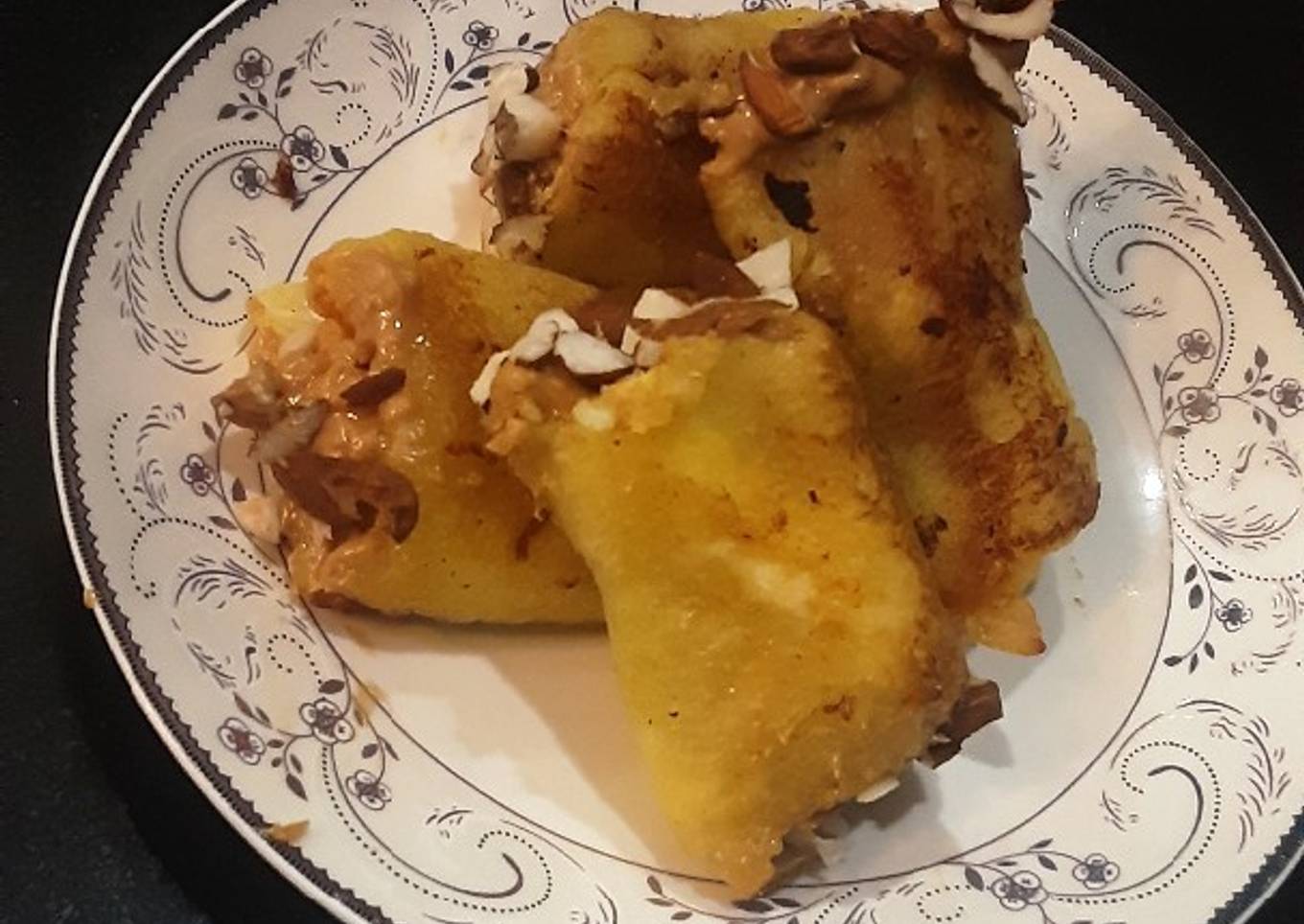 Peanut butter french toast roll ups