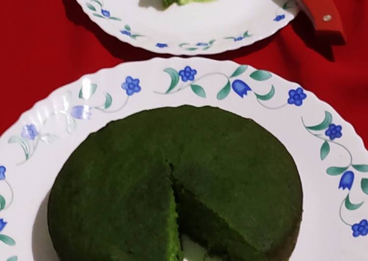 Easiest Way to Prepare Delicious Palak Suji Cake