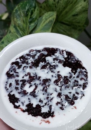 Foto resep Lebih enak buat sendiri,didaerah rumah ku beli ketan item belum ada yg pas rasanya dgn lidah ku😊