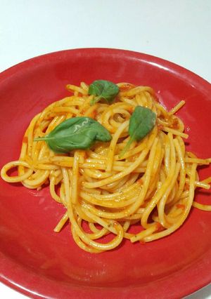 Foto di Spaghetti pomodoro e basilico