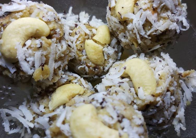 Choorma ladoo