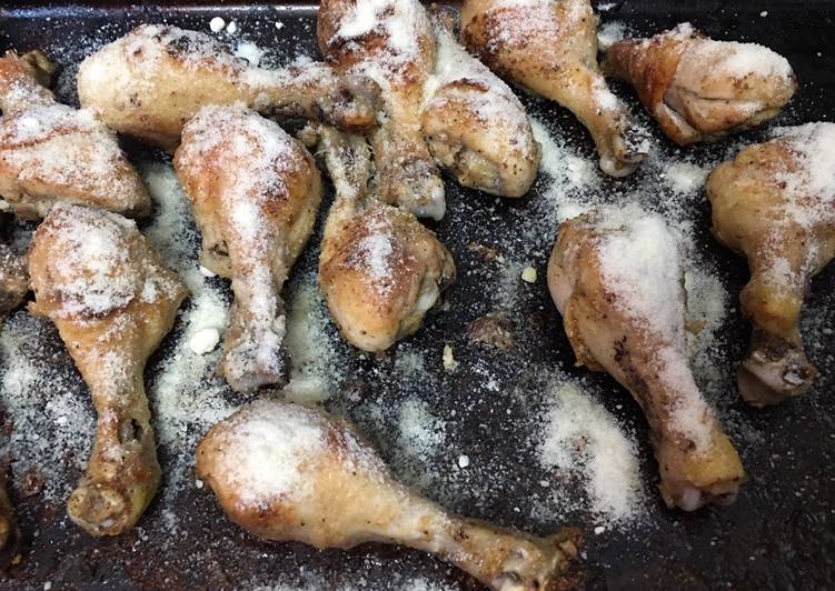 Garlic Parmesan chicken (wings) Garlic Parmesan chicken (wings)
