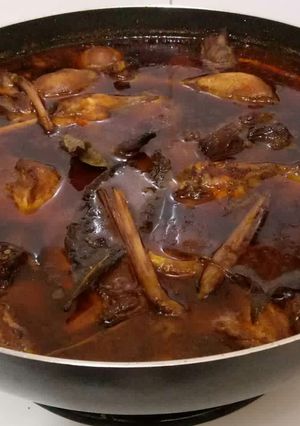 Foto resep Semur Ayam Telur & Kentang