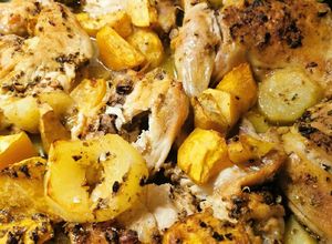 Una foto de Pollo al horno con papas