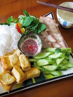 Hình của món Bún Đậu Mắm Tôm.