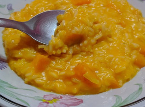 Una foto de Arroz Risotto de Calabaza 🍚🧡