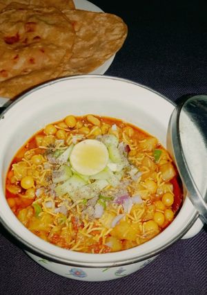 মটরের ঘুগনি(Motorer Ghugni recipe in Bengali) রেসিপির প্রধান ছবি