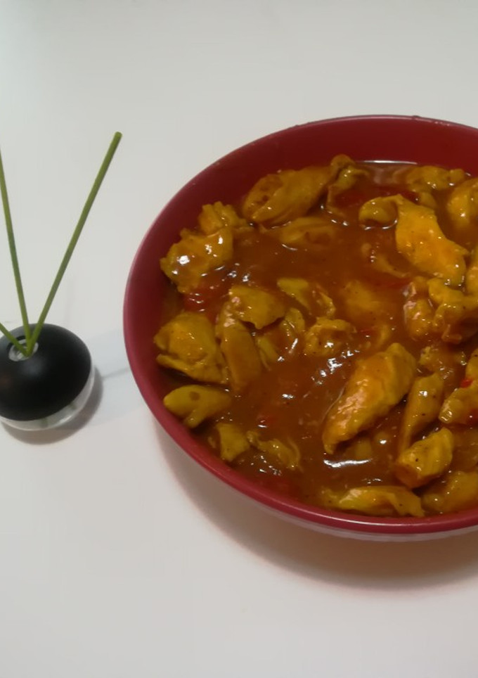 Una foto de Pechuga de pollo en salsa con toque asiático