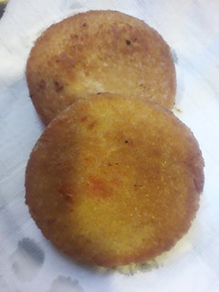 A picture of Shami kabab bread pockets.